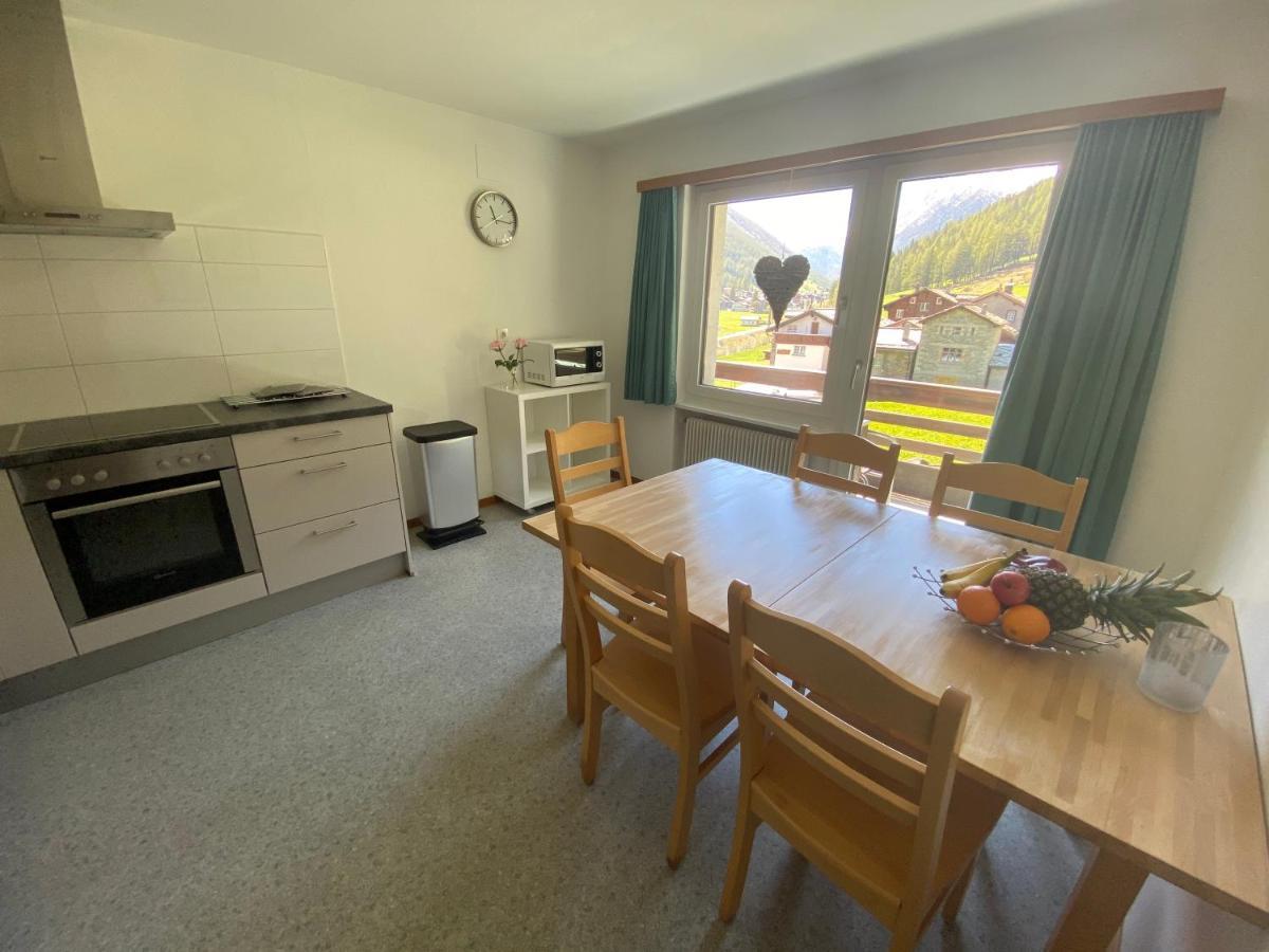 Apartments Carmena Saas-Grund Zewnętrze zdjęcie