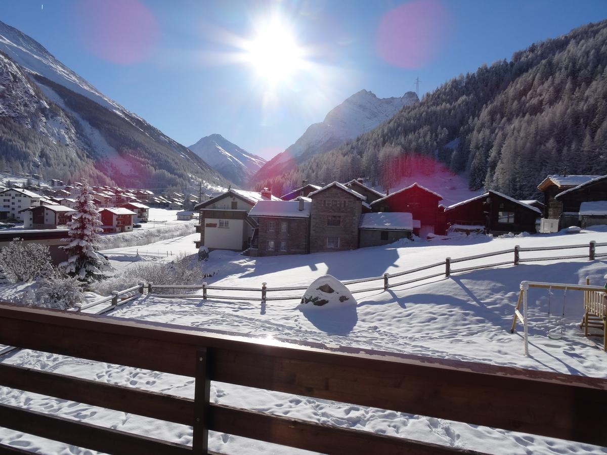 Apartments Carmena Saas-Grund Zewnętrze zdjęcie