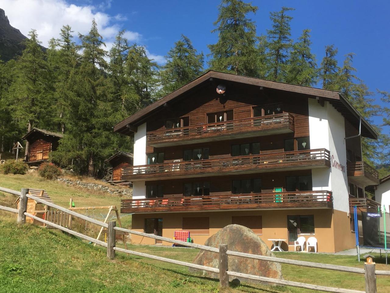 Apartments Carmena Saas-Grund Zewnętrze zdjęcie